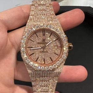 Audemars Piguet Royal Oak 15400OR with Aftermarket Full Diamond Replic
